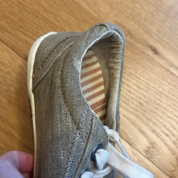 Taos Star Sneakers Khaki Comfort Shoes Size 8 - Picture 7 of 9